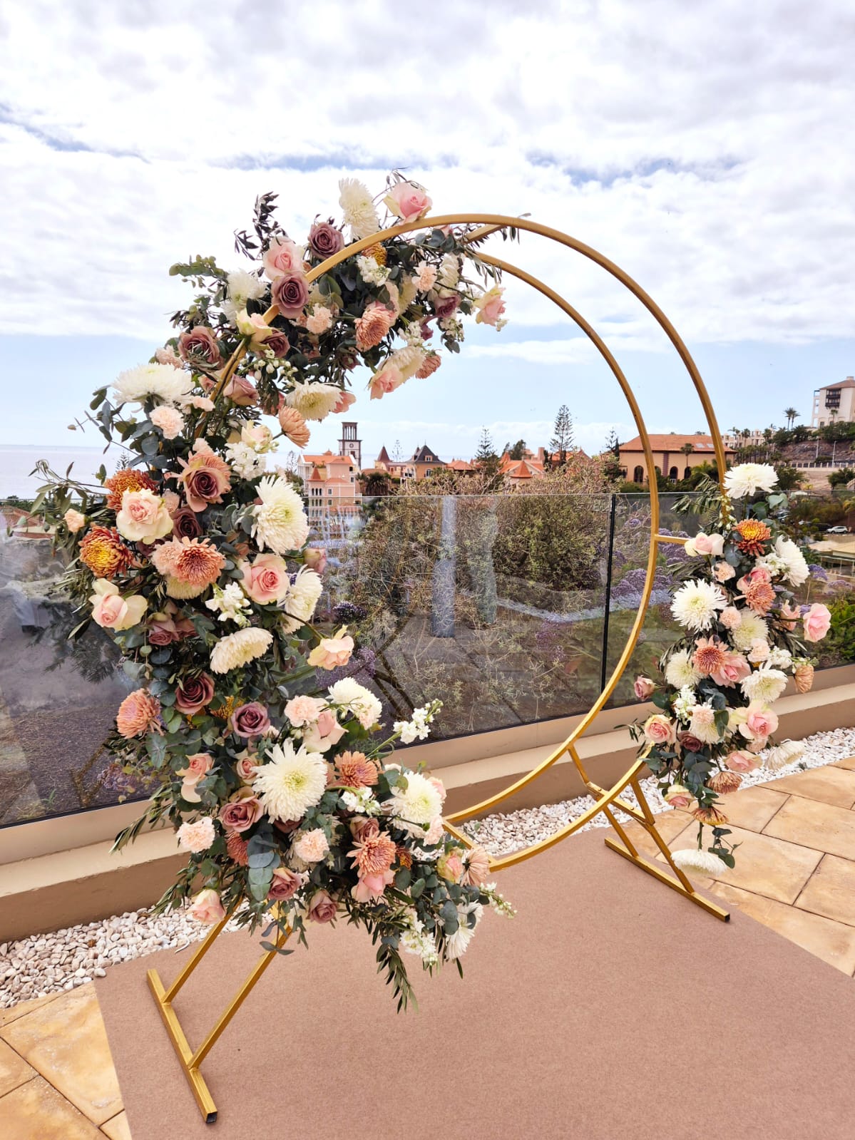 Book your wedding day in GF VICTORIA